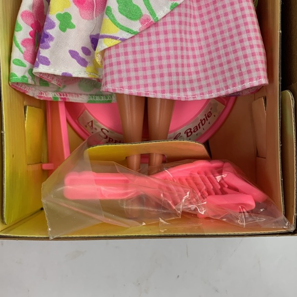 Spring Petals Barbie Special Edition collectible 1996 Mattel 2nd series NWT - Picture 7 of 12